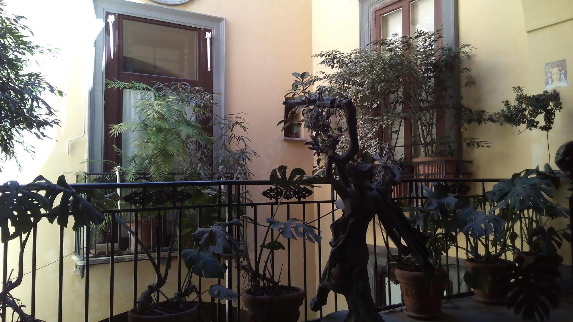 1878 Sorrento Guest House Exterior photo